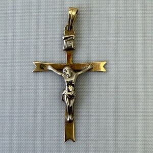 Crucifix 14K Gold Charm